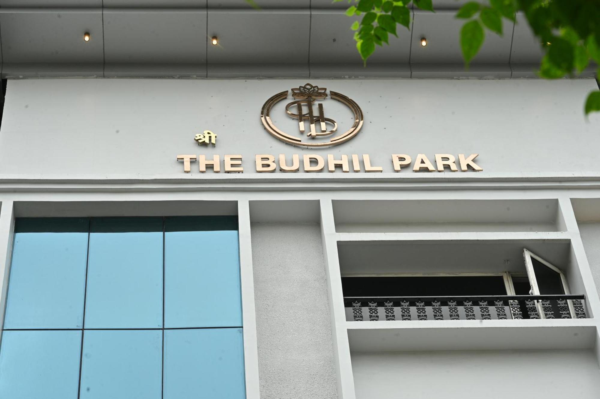 The Budhil Park Visakhapatnam Eksteriør billede
